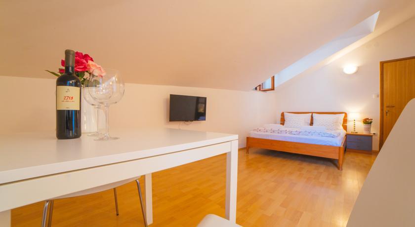 Inn By The River 오미스 객실 사진
