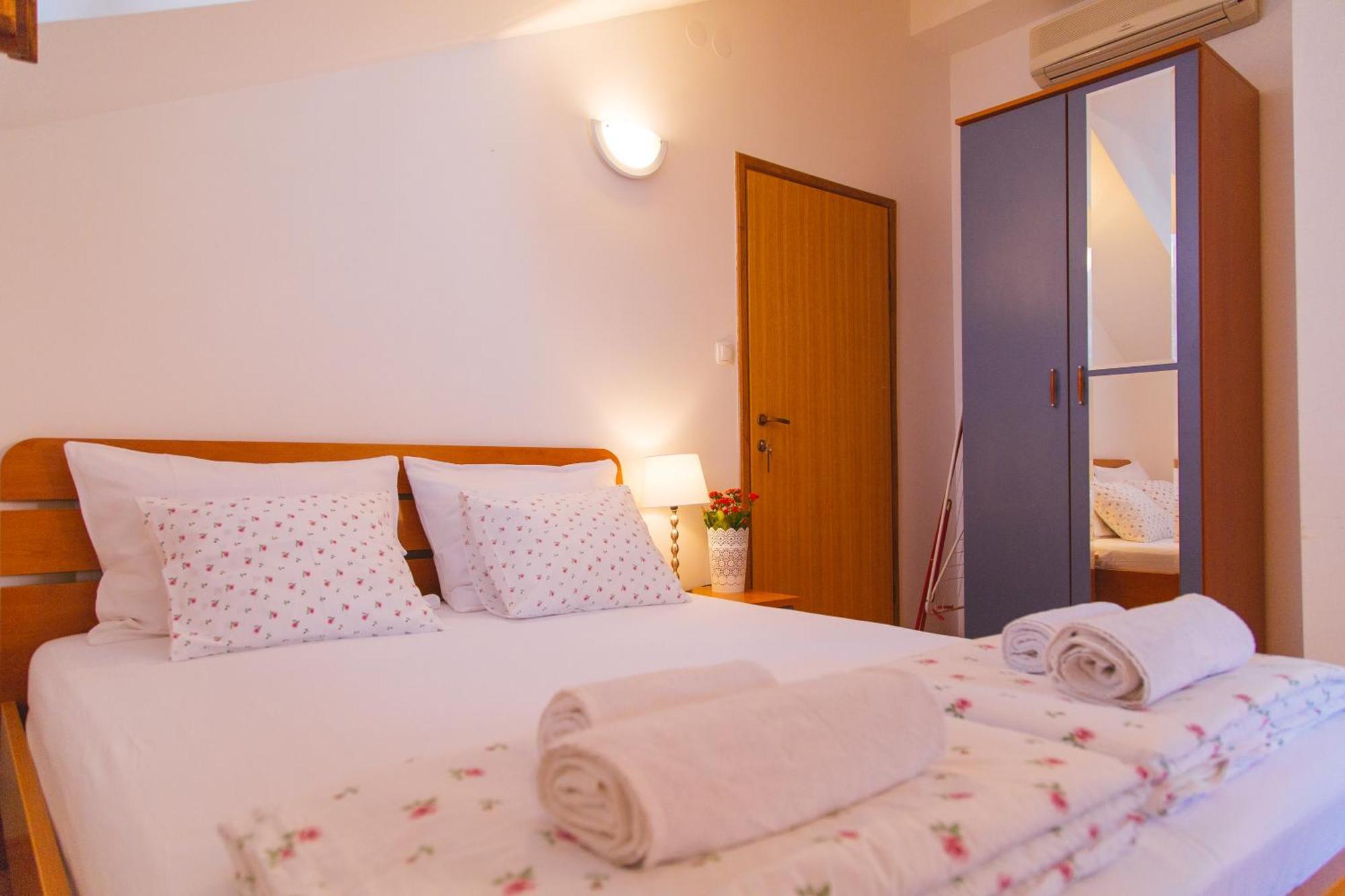 Inn By The River 오미스 객실 사진